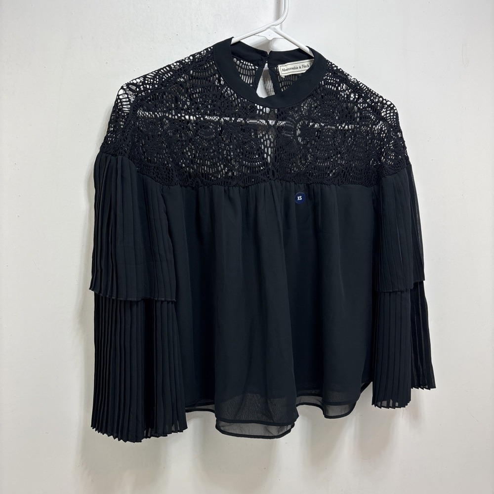 Abercrombie Fitch Womens Black Pleated Bell Sleeve Lace Blouse Size XS Romantic - Picture 2 of 5